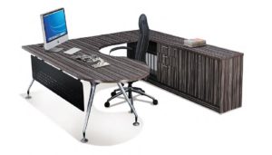 Execituve P-Shape Office Furniture Singapore Manager Table – Premium Workspaces 1 office furniture singapore Execituve P-Shape Office furniture Singapore manager table integrated with office cubicles and office workstation during office renovation Singapore
